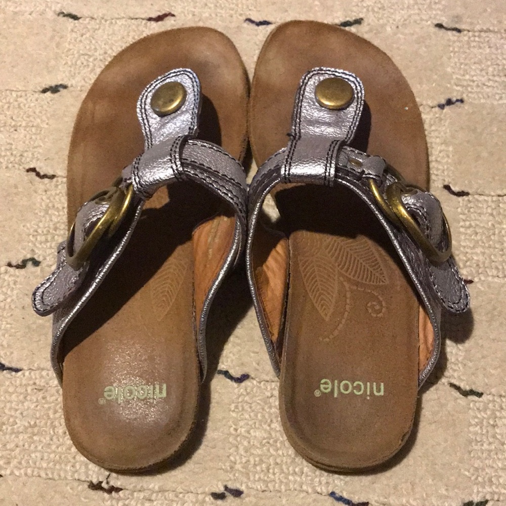 Metallic silver sandals - Picture 3 of 7